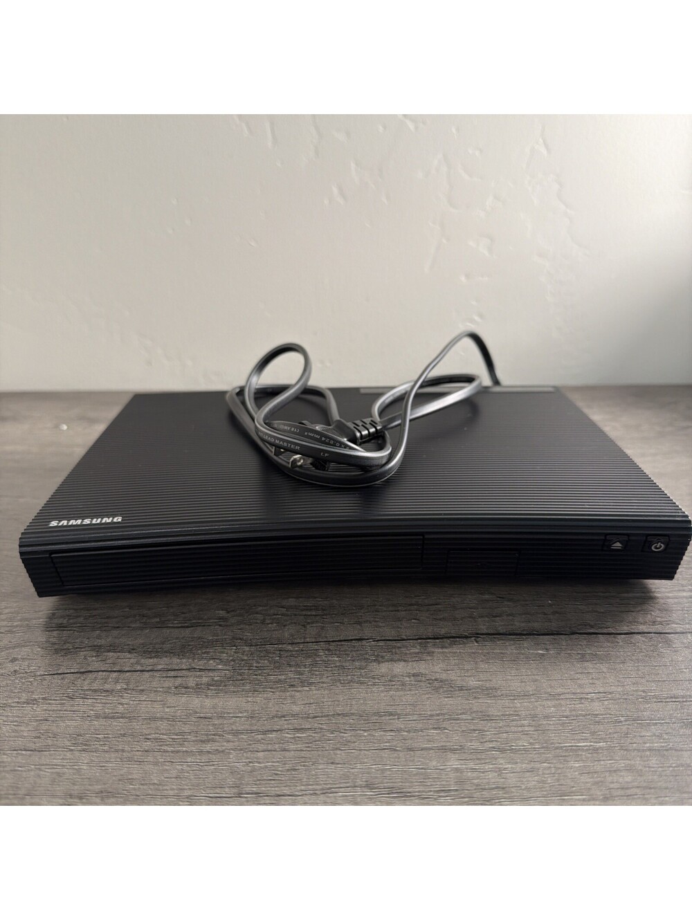 Samsung BD-Jm51 Curved Blu-Ray Disc DVD Player No Remote - TESTED Works!!